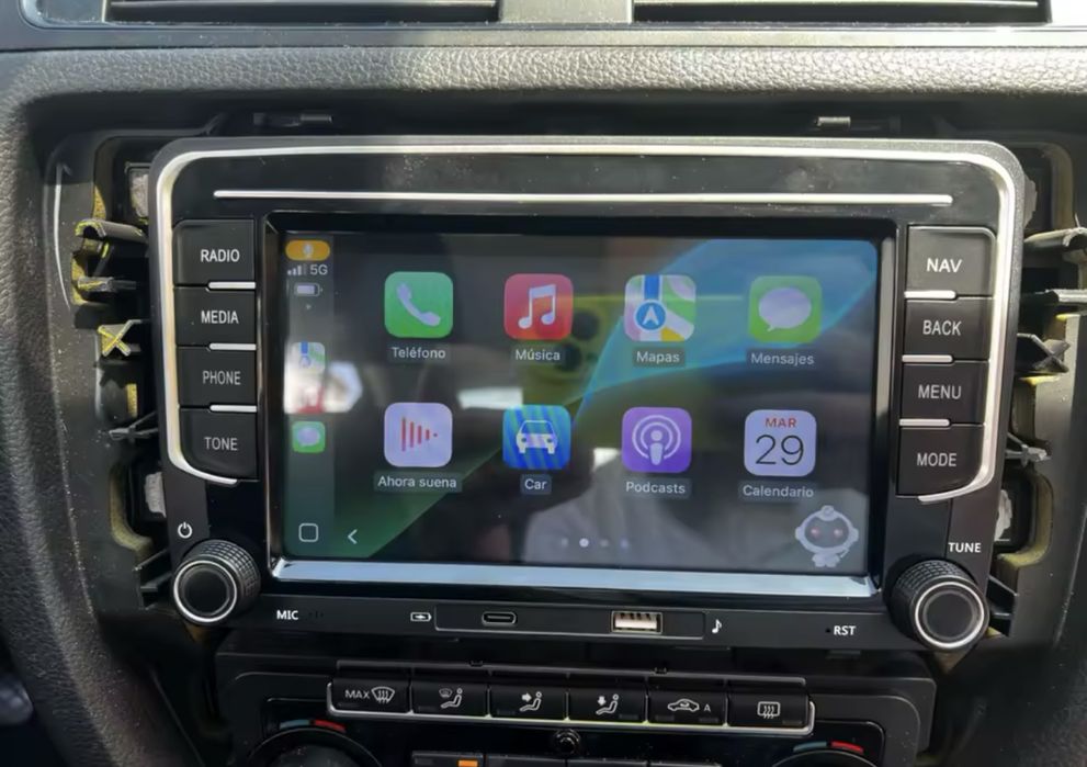 Navigatie 4GB Carplay Android Auto VAG Volkswagen Skoda Seat Passat CC