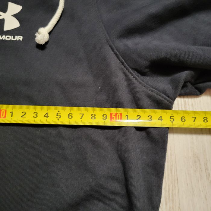 Hanorac Under Armour, mărime M, nou, cu etichetă