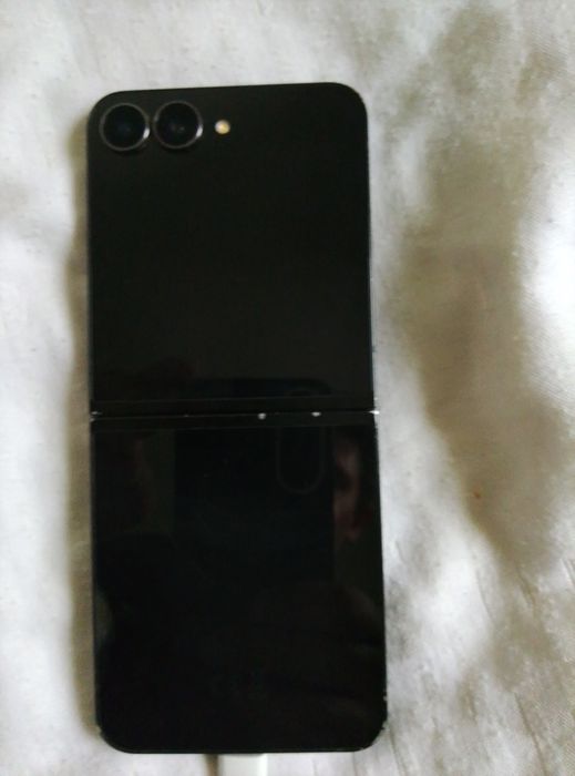 Telefon Samsung flip 7