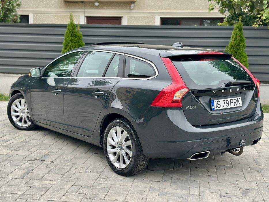 VOLVO V60 2015 — imagine 5