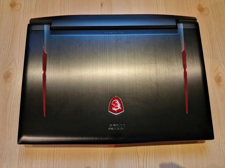 MSI GT73VR 7RE Titan (oferta 3 zile)