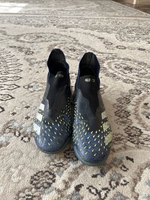 Adidas predator сороконожка