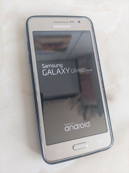Vând Samsung Galaxy Grand Prime Gold fără probleme + husă //poze reale