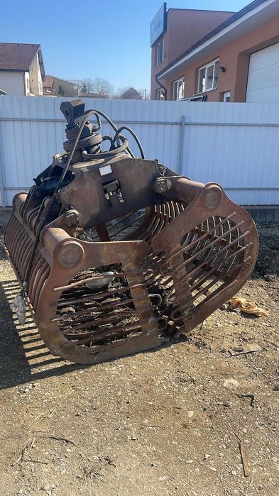 GRAIFER pentru incarcat deseuri, rumegus