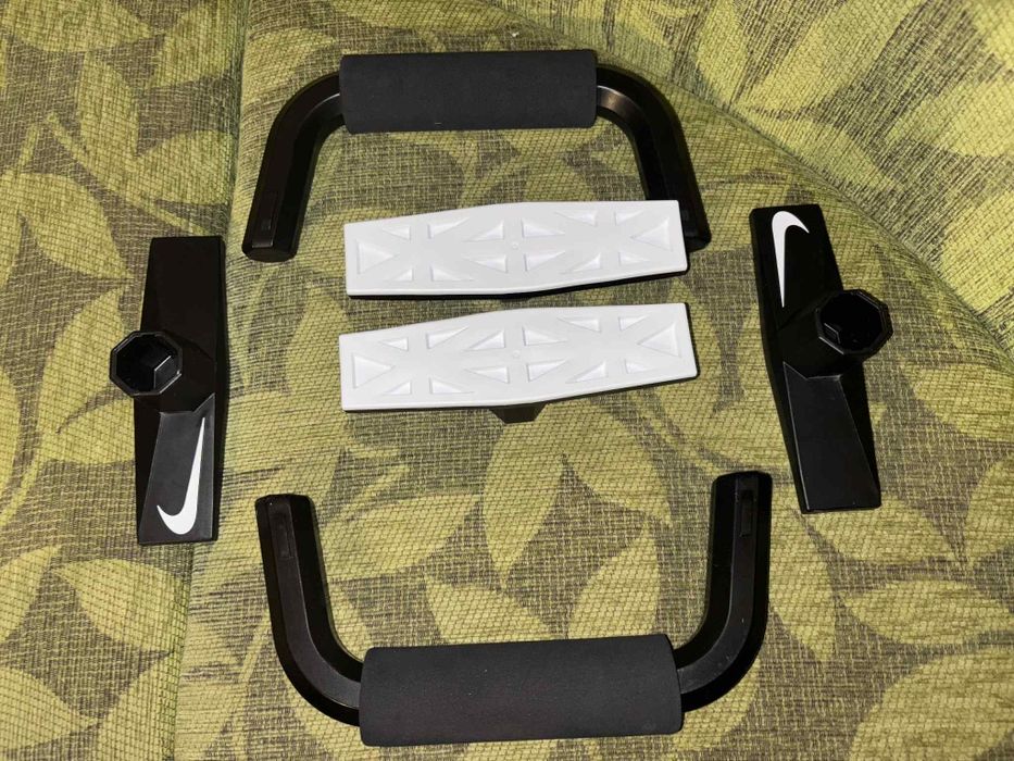 Нови дръжки за лицеви опори Nike PUSH UP GRIP 3.0