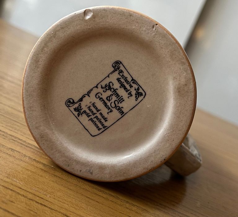 Порцеланова халба за бира