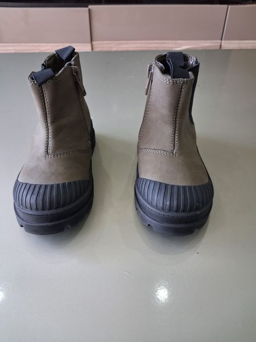 Ботуши на Н&М 24 номер