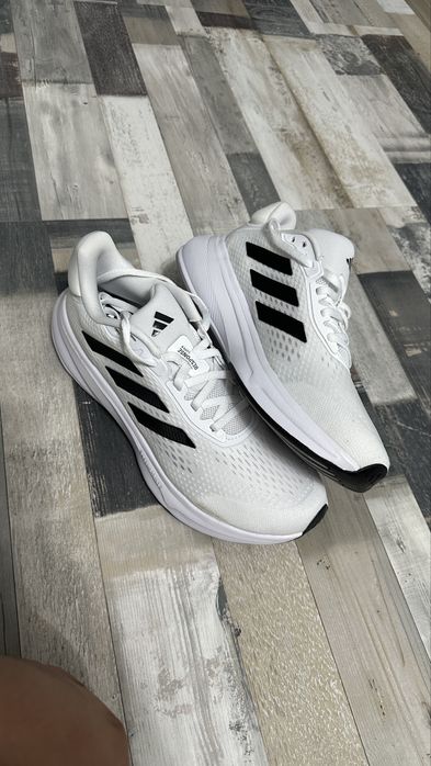 Adidas response super