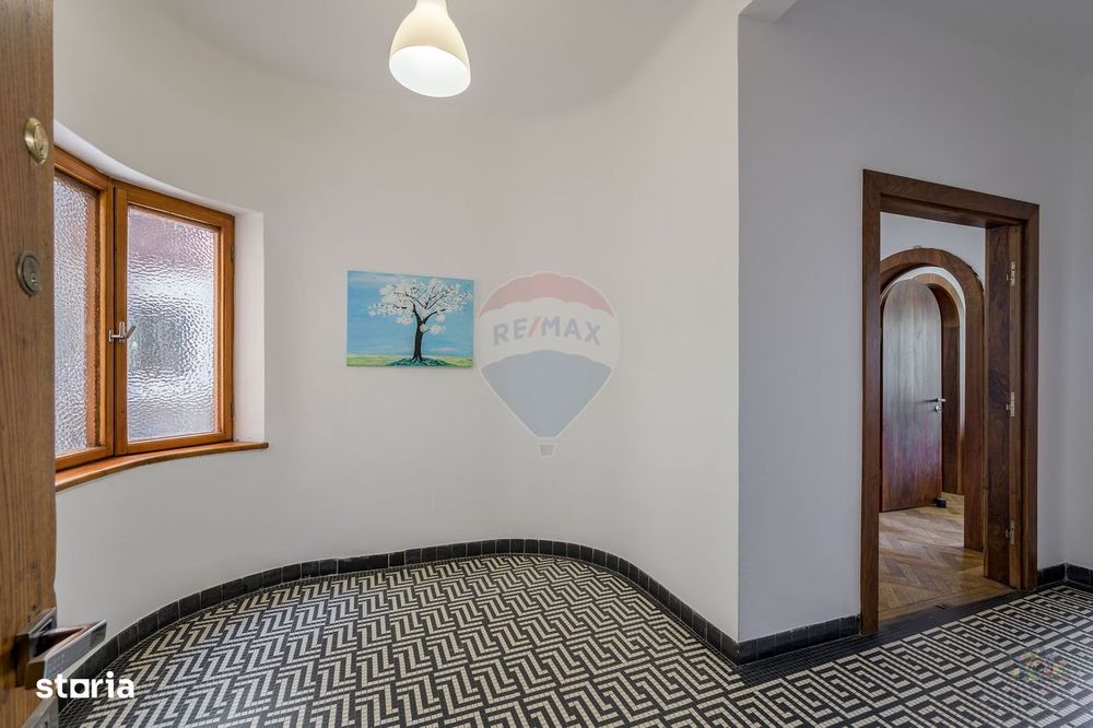 Apartament interbelic cu vedere spectaculoasă, Dionisie Lupu
