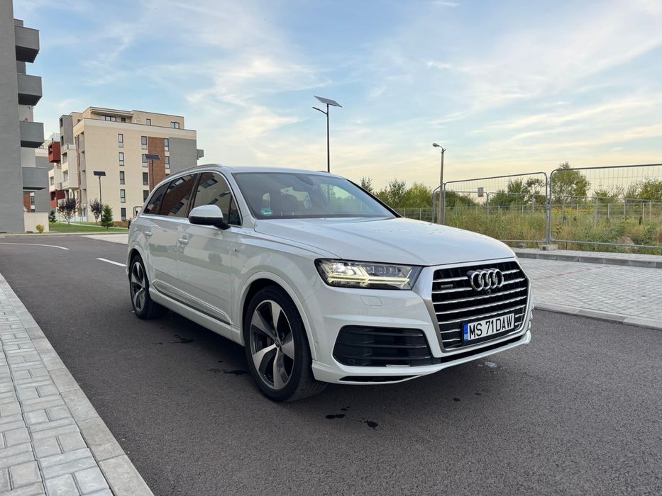 Audi Q7 3.0tdi -272cp-S-line-head-up -matrix