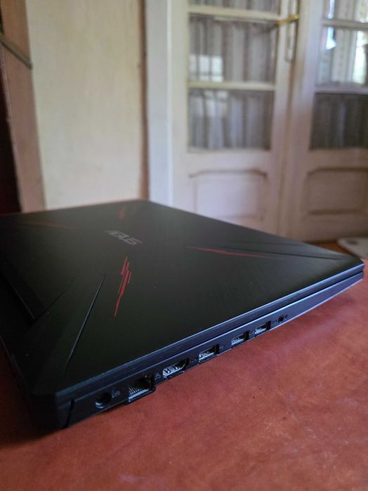 Laptop Gaming ASUS TUF FX505DT Ryzen 7 16GB GTX 1650 SSD 512GB