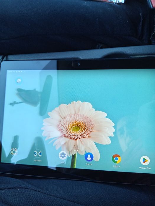 Tableta Lenovo M10