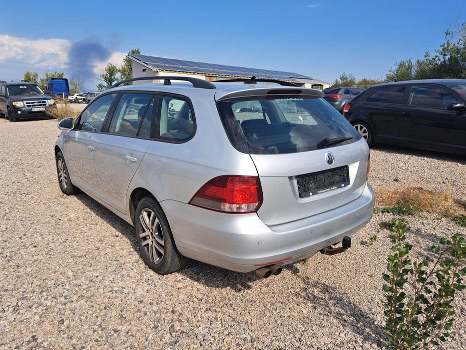 VW Golf VI комби 1.6tdi 105кс, 6 скорости, теглич на части