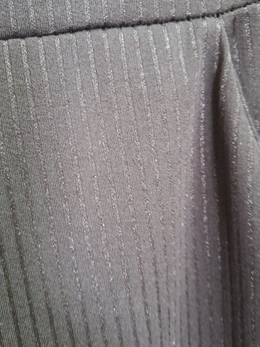 Pantaloni, marimea M