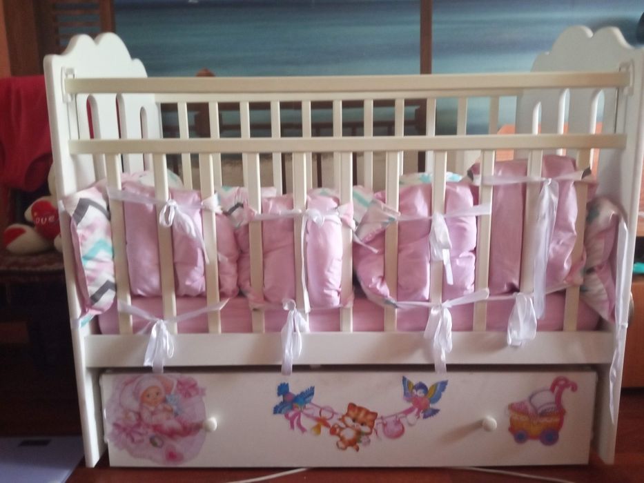 Продам манеж срочно