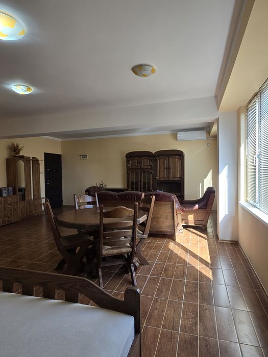 Апартамент/офис за продажба в центъра на Горна Оряховица