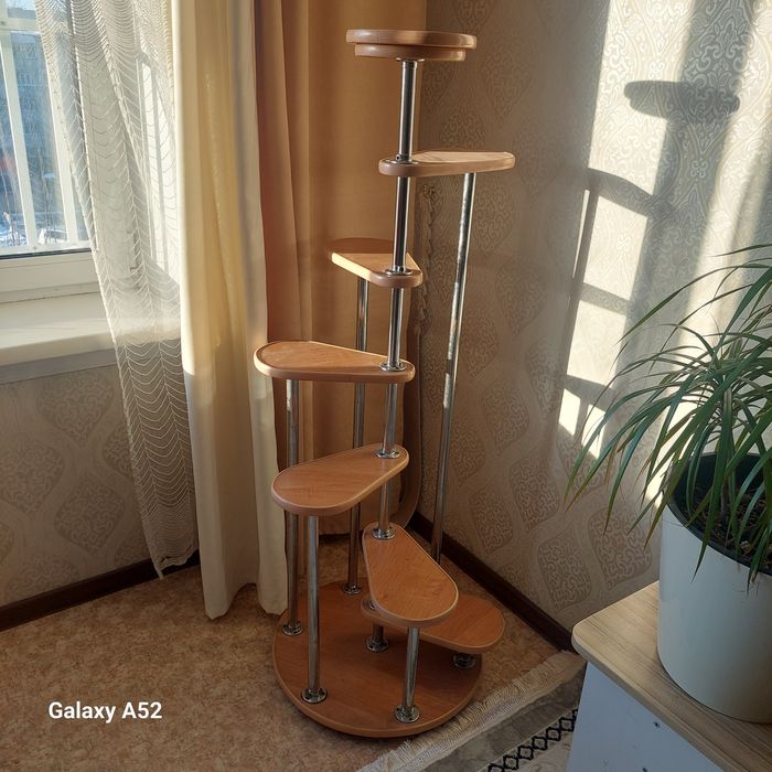 Подставка под цветы