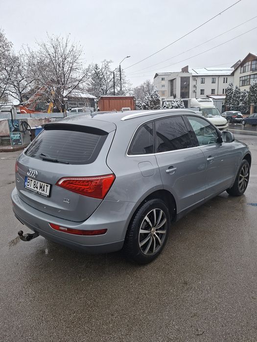 Audi Q5 2.0 tdi 170 cai, 4X4