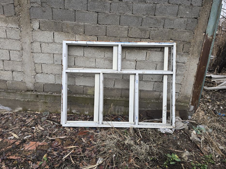 Пластик окно и форточка