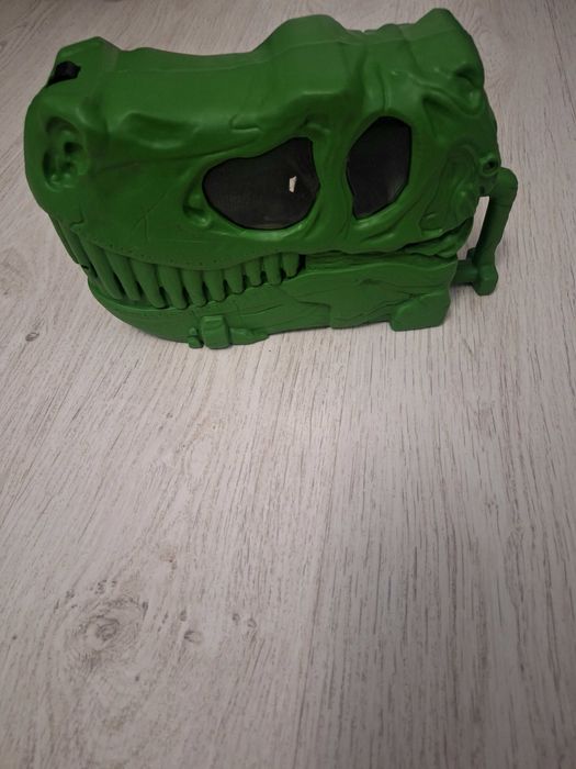 Lot dinozauri plis cutie depozitare.