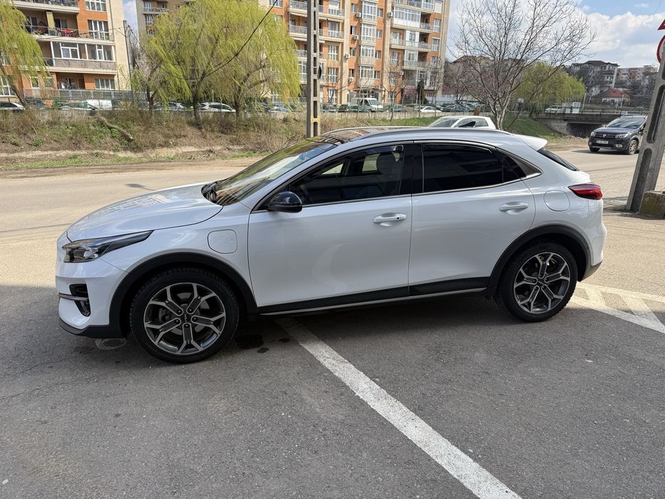 Kia Xceed 2021 Benzina+Hibrid