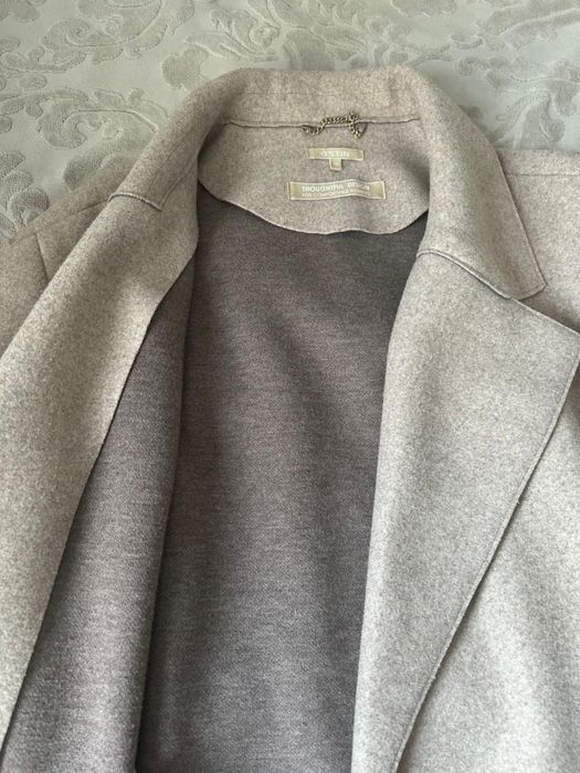 Продам женское пальто, размер м