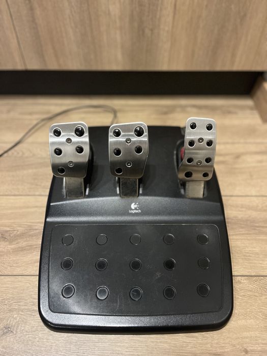 Logitech G27 с шифтър