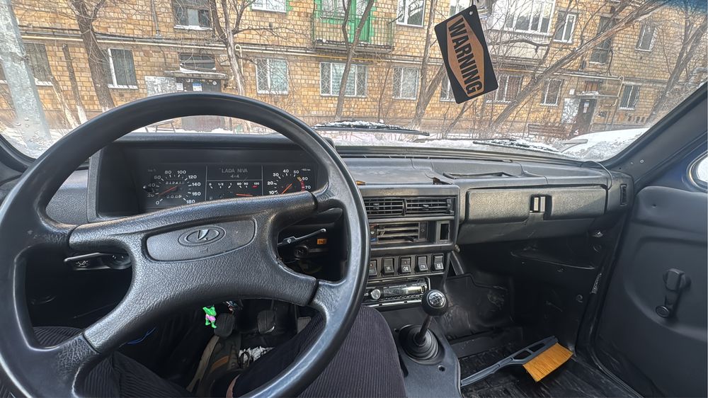 ВАЗ 21310 нива 1999год