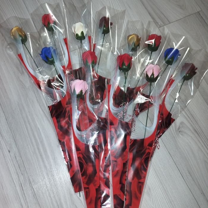 Flori săpun și satin