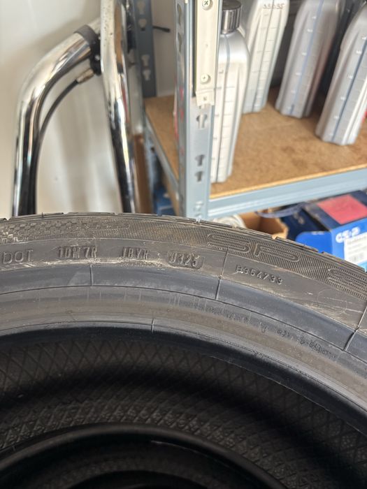 225 45 17 рънфлат Dunlop дот 02/25