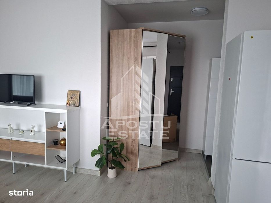 Apartament  cu 1 camera de inchiriat zona Mehala,centrala proprie