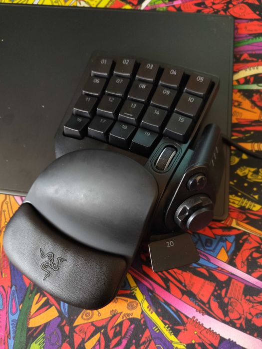 Клавиатура Razer