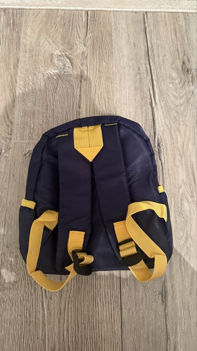 Продам детский рюкзак на 4-5 лет