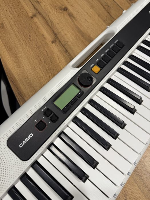 Синтезатор Casio CT-S2000