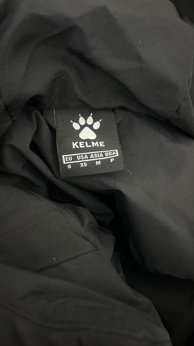 Куртка KELME       .