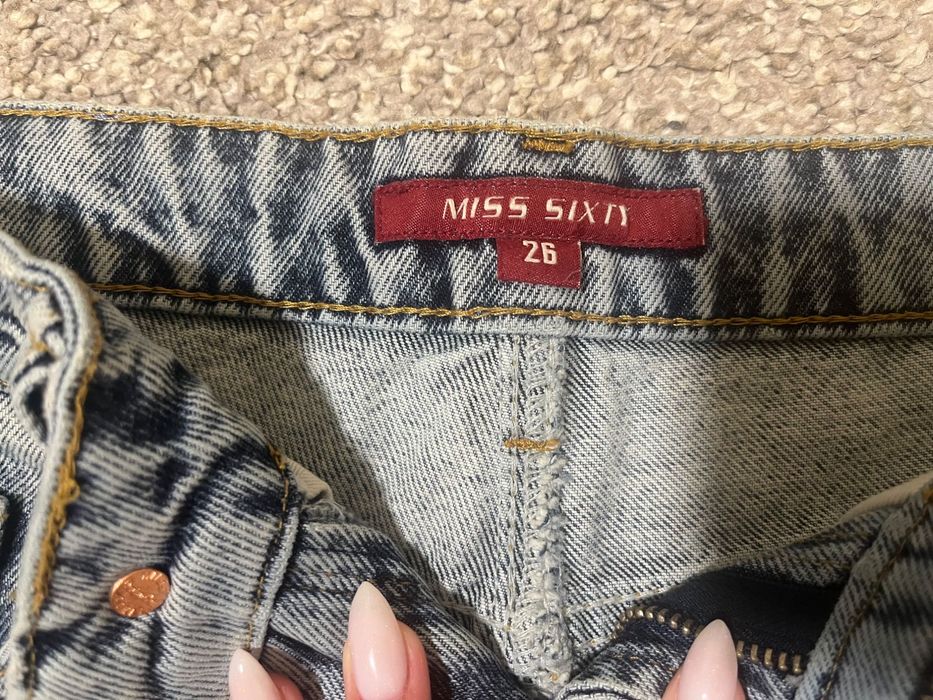 Къси панталони Miss Sixty