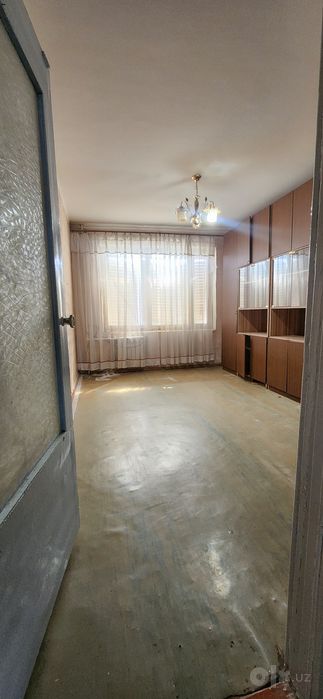 Срочно продается 2 ком.  квартира Согдияна