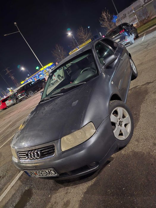 Vand audi a 3 , an 2003, motor 1.6 benzina