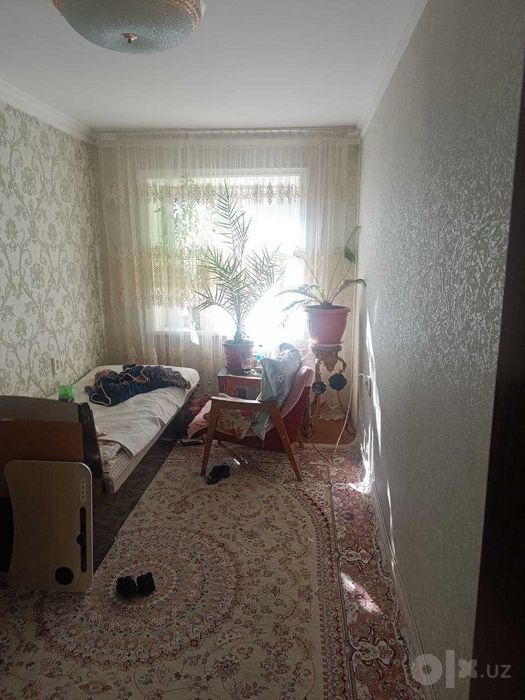 3 хона 2 этаж коракамишда