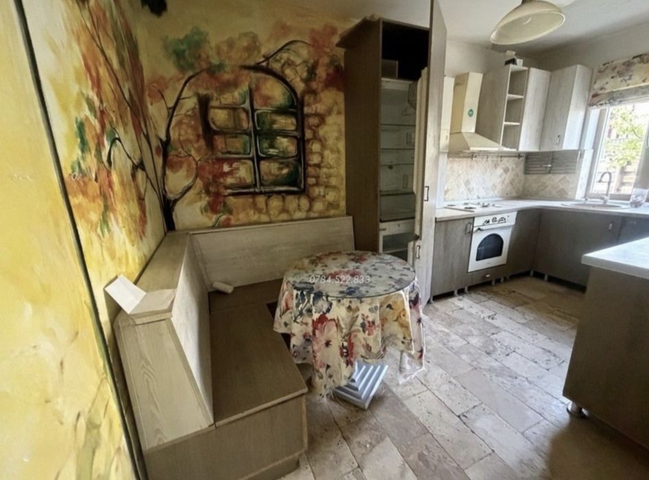 Închiriez casa tip Duplex, mobilata, locuri de parcare, Gaze, asfalt, Berceni