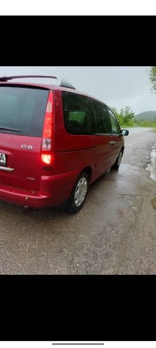 Vând  Citroen C8