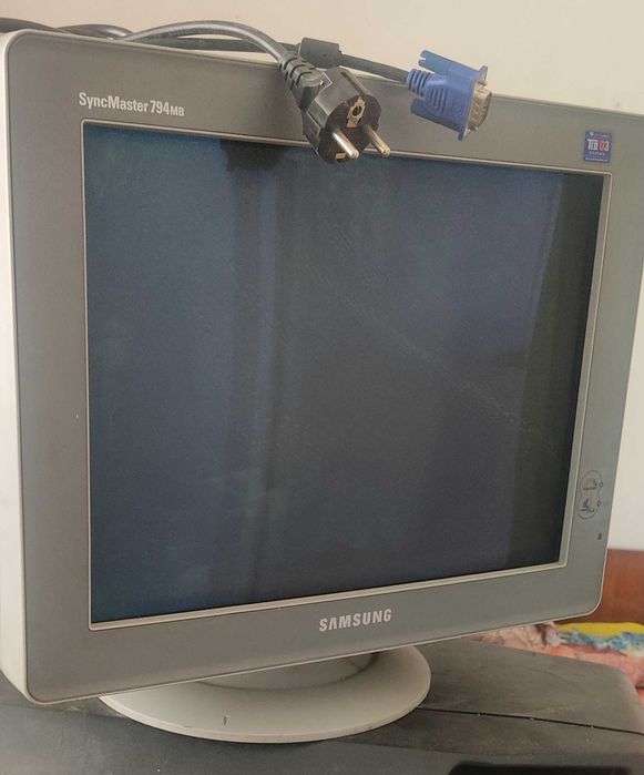 Продам два телевизора