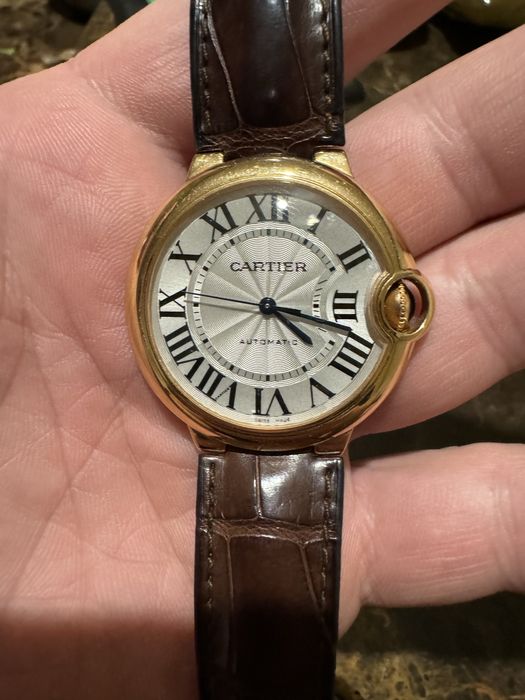 Златен дамски часовник Cartier Blue Ballon