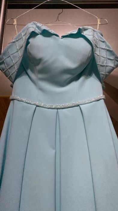 Бална рокля