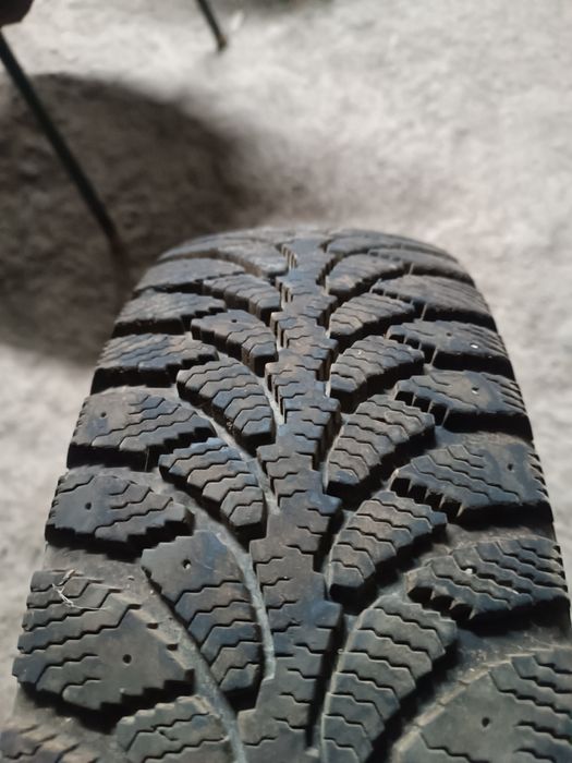 Продам шины 185/65/14