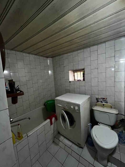 Срочно сдается дом 5 комнат,8 соток.ул.Мухтара Ашрафий