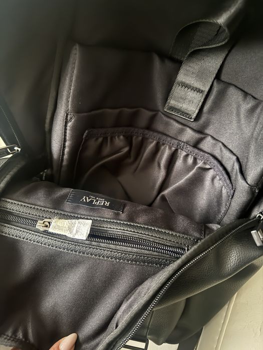 Нова мъжка раница Replay