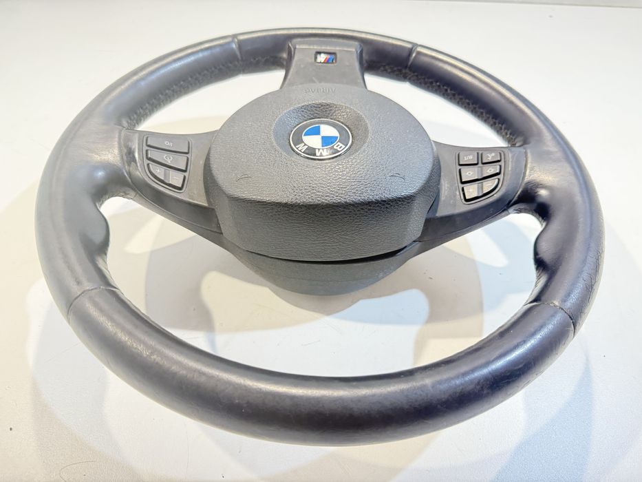 Продаваме М волан за БМВ Х3 е83/ BMW X3 E83