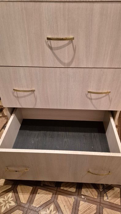 Продам КОМОД за 13000 тг город Аксу