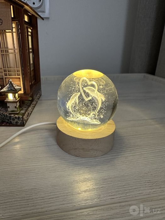 LED ночник 3D с хрустальным шаром и дельфинами